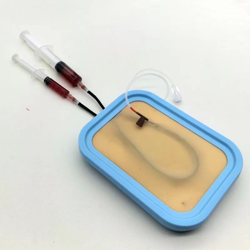 طقم تدريب على سحب الدم من الأو - مراجعة Model Kit Tools وسعره