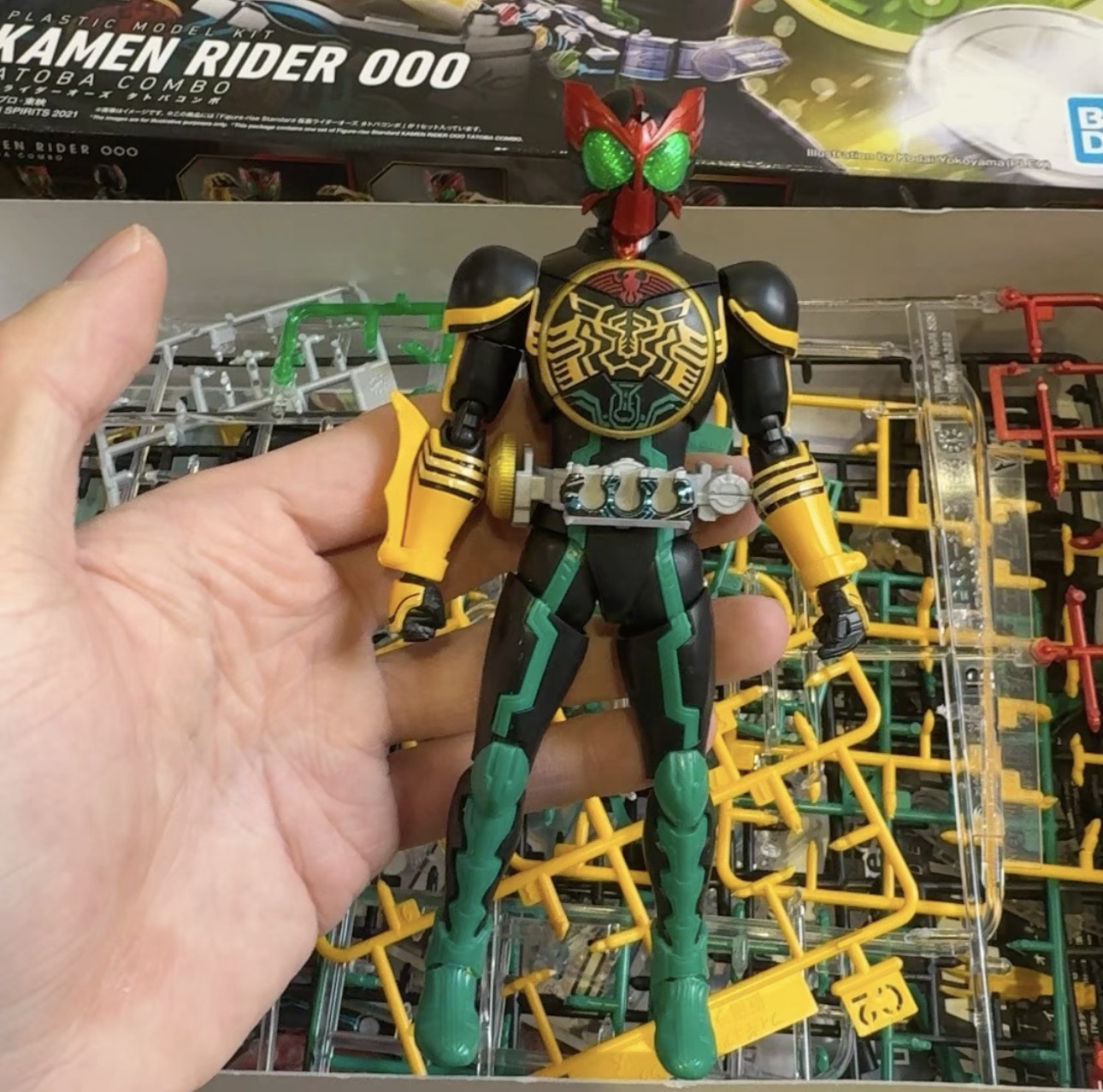 مجسم أصلي من بانداي لشخصية كام - مراجعة Model Kit Kamen Rider وسعره