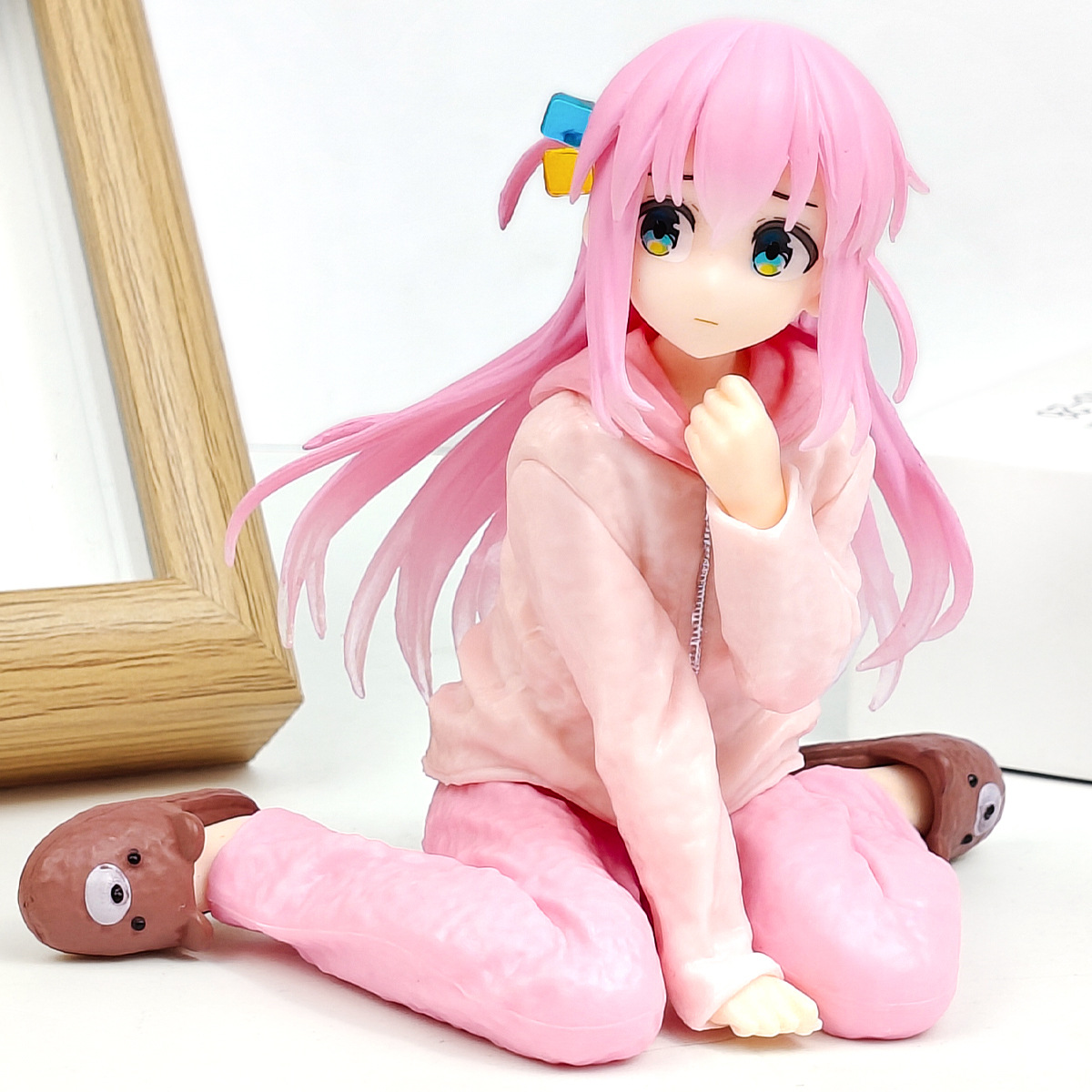 شخصيات جوتوه هيتوري أنمي يابان - مراجعة Model Kit Bocchi The Rock وسعره