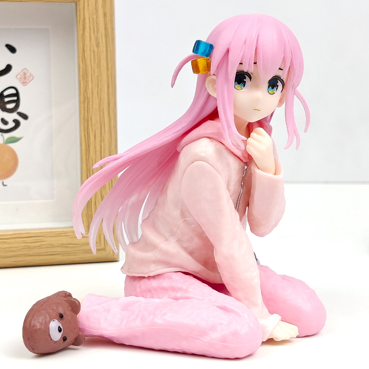 شخصيات جوتوه هيتوري أنمي يابان - مراجعة Model Kit Bocchi The Rock وسعره