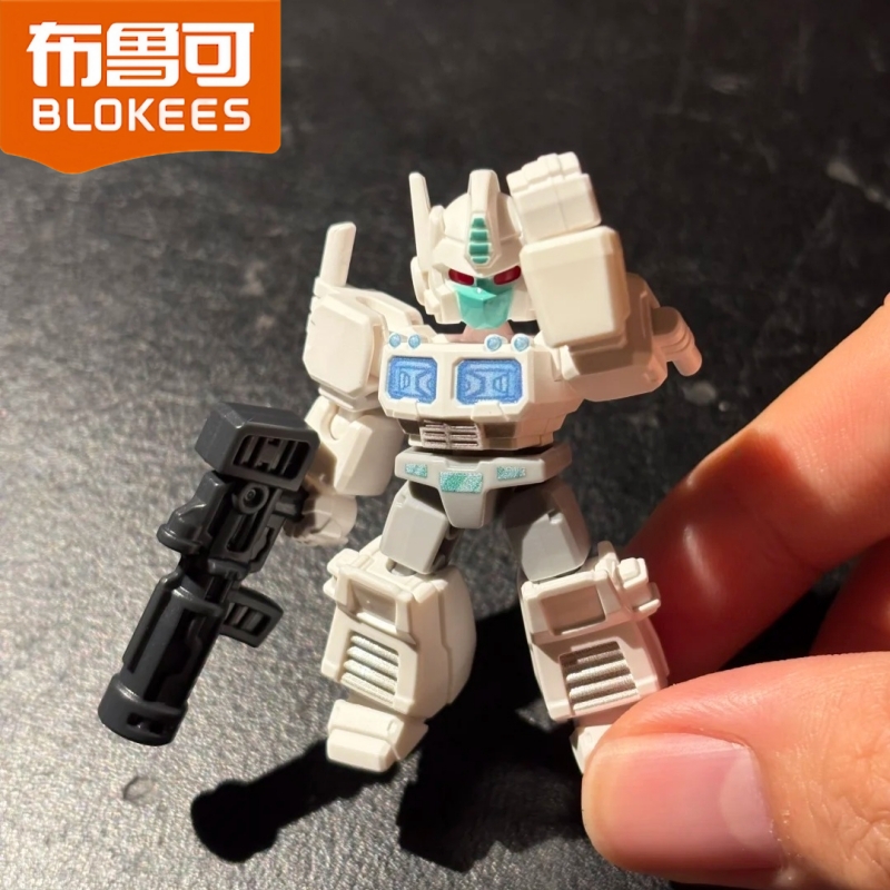 سلسلة بلوكيز ترانسفورمرز ديفند - مراجعة Model Kit Blokees وسعره