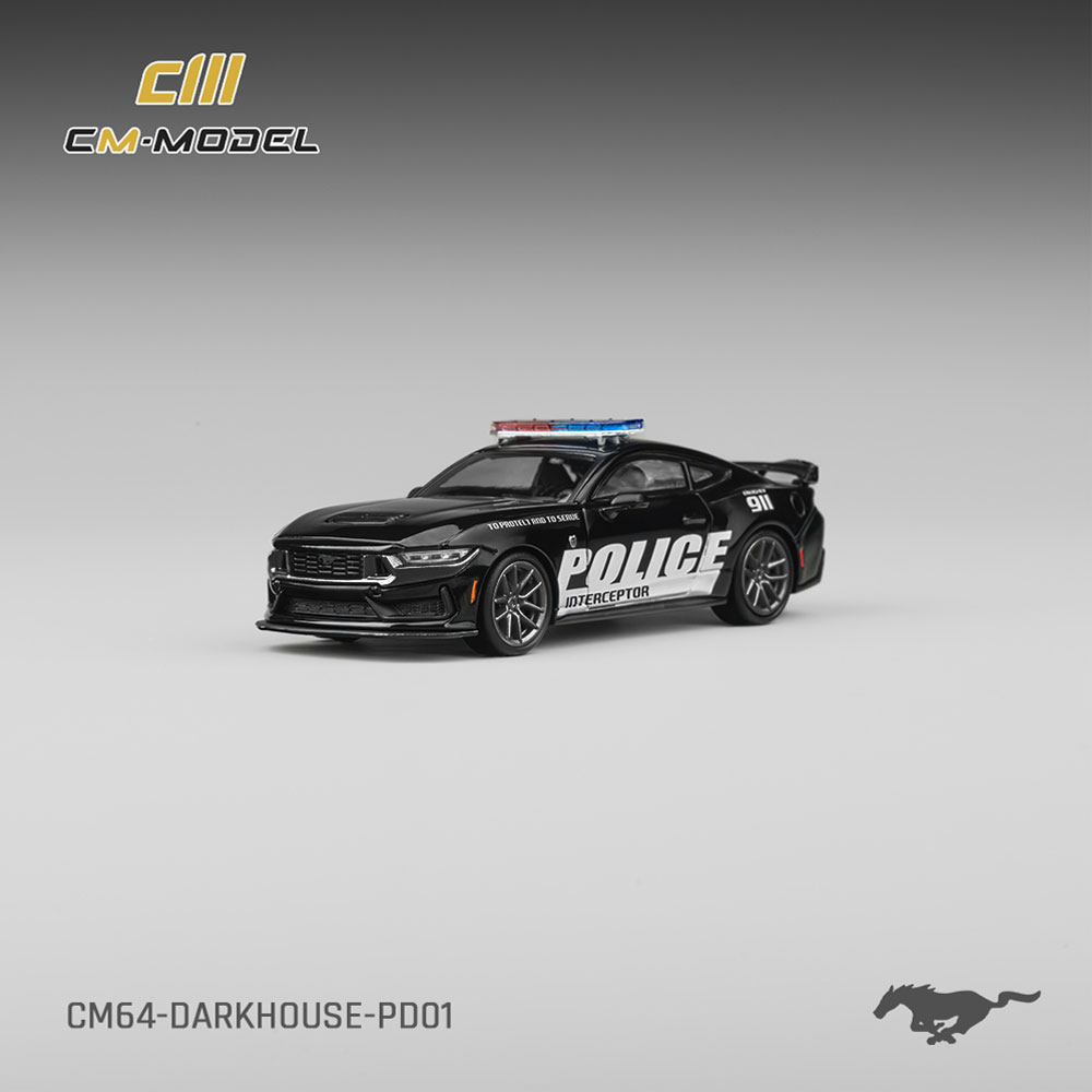 سيارة شرطة دارك هورس وطقم دييك - مراجعة Model Kit V8 وسعره