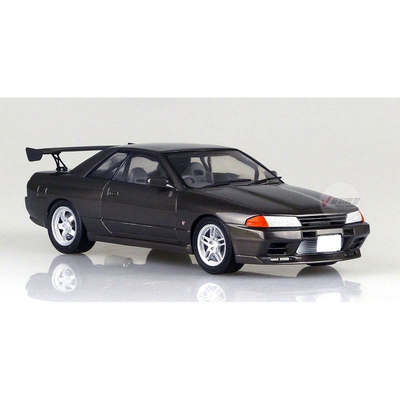 أوشيمّا 05959 1/24 سيارة سباق  - مراجعة Model Kit Nissan Skyline وسعره