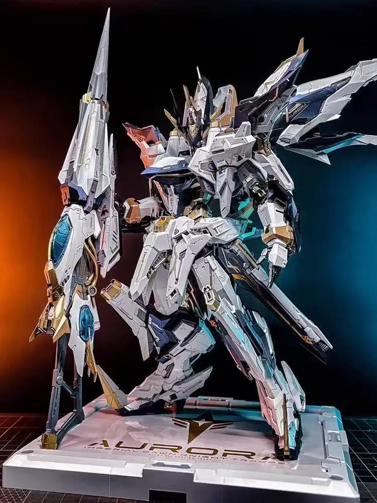 متوفر في عصر PMD أورورا الإمبر - مراجعة Model Kit Fenrir وسعره
